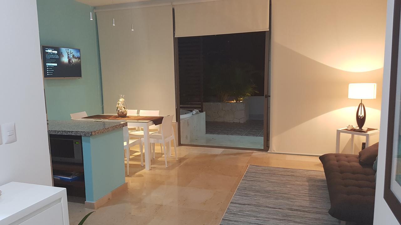 Quetzal Apartment Akumal Exterior photo